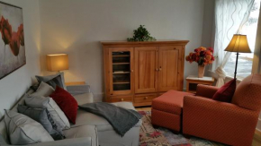 Гостиница Super Cute Smarthouse Near Lake, OIT,Hospital Wifi  Кламат Фолс